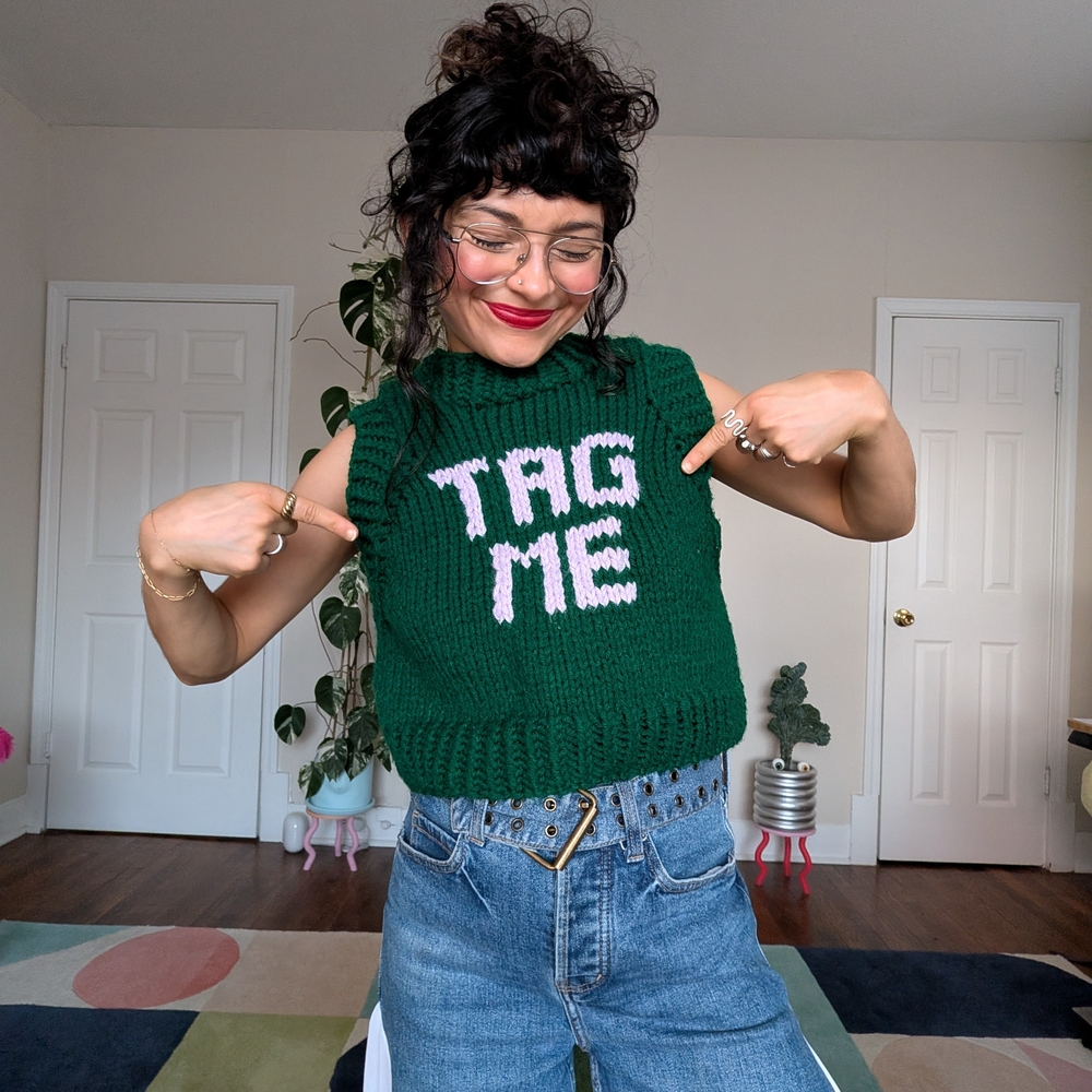 Green Knit Sweater Vest with Pink 'TAG ME' Design - Picture 2 of 5